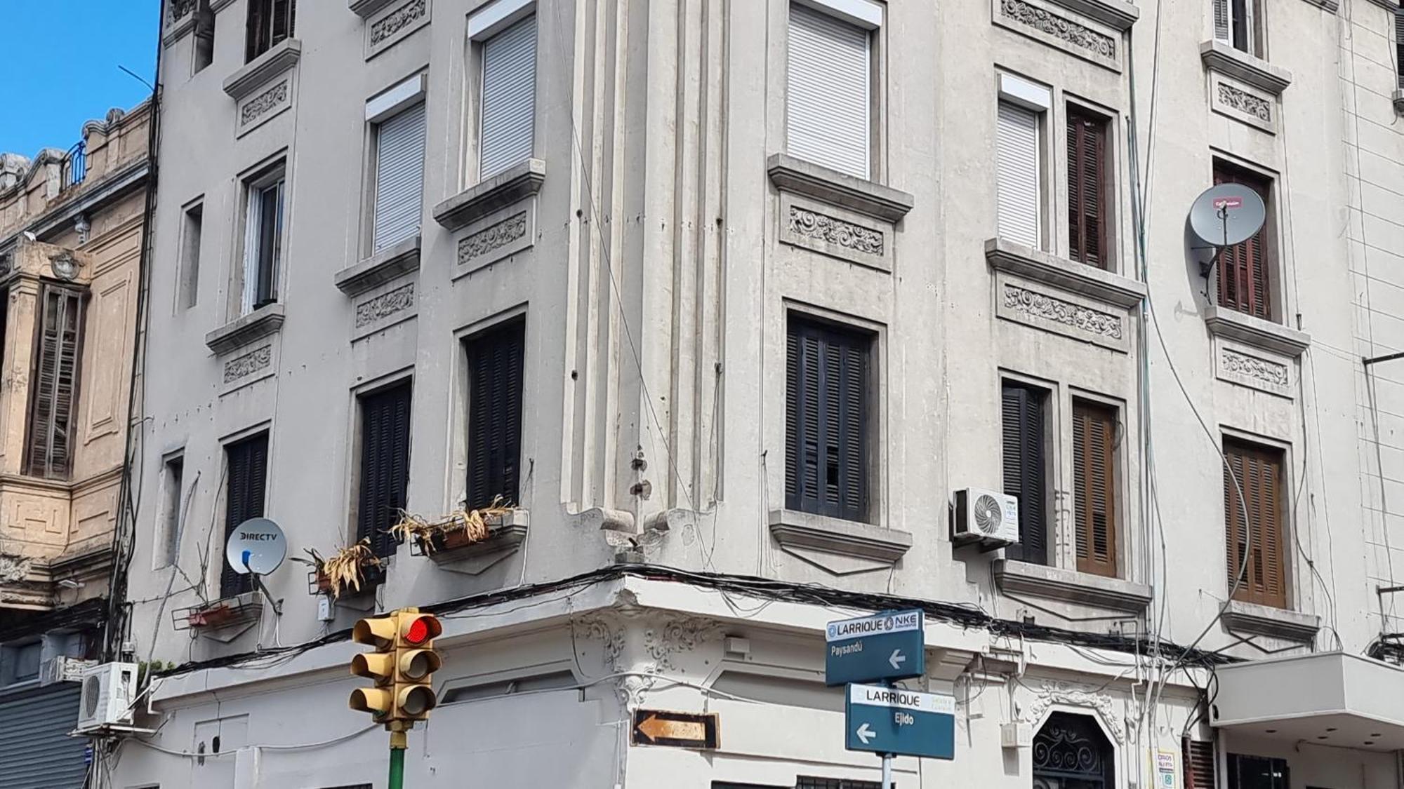 Ejido Apartamento Centro Montevideo 5 Personas Exterior foto